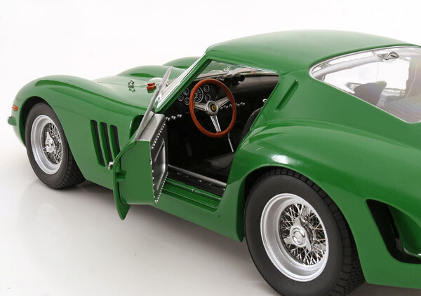 Ferrari Ferrari 250 GTO 'David Piper Racing' 1962 - 1:12 - KK Scale Ferrari Ferrari 250 GTO 'David Piper Racing' 1962 - 1:12 - KK Scale