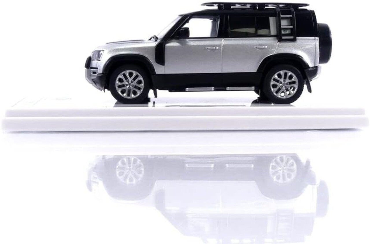 Land Rover Land Rover Defender 110 Explorer Pro - 1:43 - TrueScale Miniatures Land Rover Land Rover Defender 110 Explorer Pro - 1:43 - TrueScale Miniatures