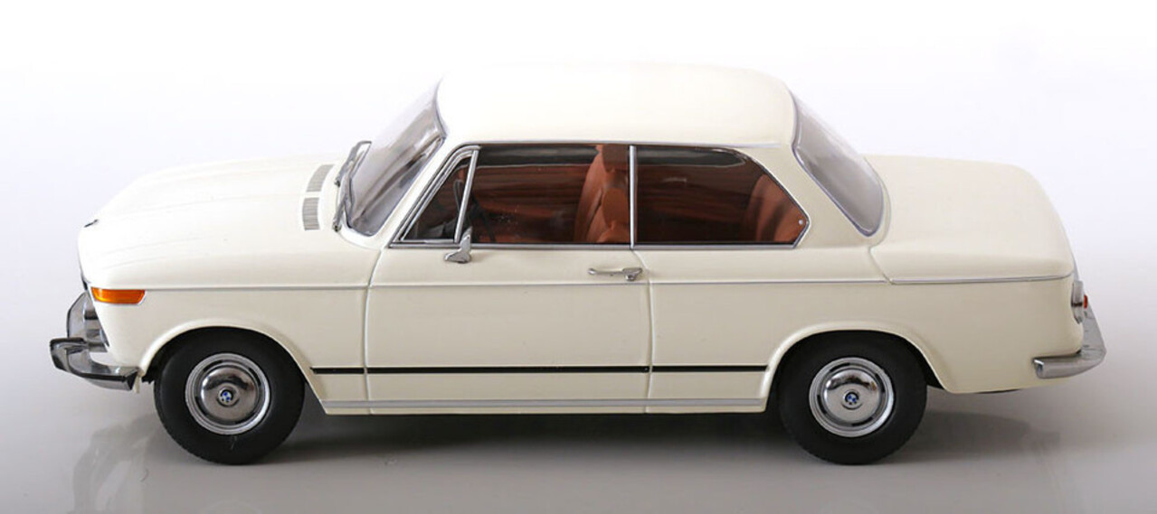 BMW BMW 1802 1-Series Facelift (Restyling) 1971 - 1:18 - KK Scale BMW BMW 1802 1-Series Facelift (Restyling) 1971 - 1:18 - KK Scale