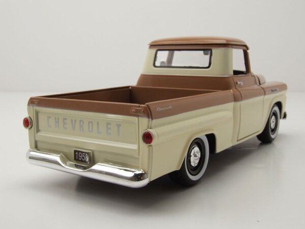 Chevrolet Chevrolet Apache Fleetside Pick Up 1958 - 1:24 - Motor Max