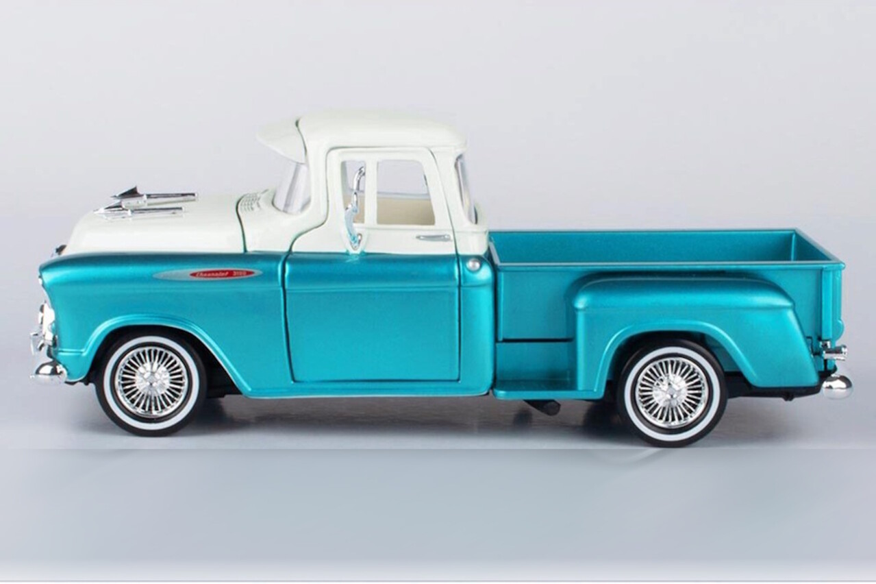Chevrolet Chevrolet 3100 Stepside Pick-Up 'Get Low Series' 1957 - 1:24 - Motor Max