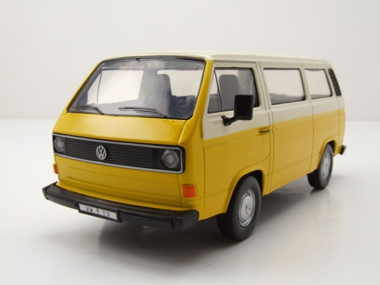 Volkswagen Volkswagen T2 (T3) Minibus - 1:24 - Motor Max