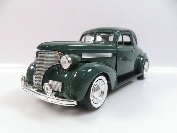Chevrolet Chevrolet Coupe 1939 - 1:24 - Motor Max