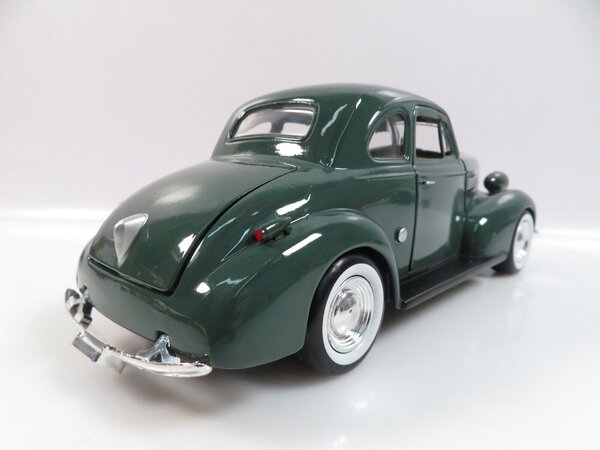 Chevrolet Chevrolet Coupe 1939 - 1:24 - Motor Max