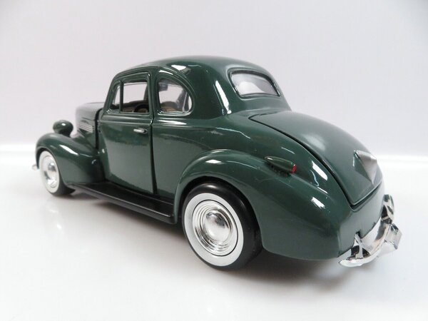 Chevrolet Chevrolet Coupe 1939 - 1:24 - Motor Max