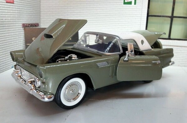 Ford Ford Thunderbird 1956 - 1:24 - Motor Max