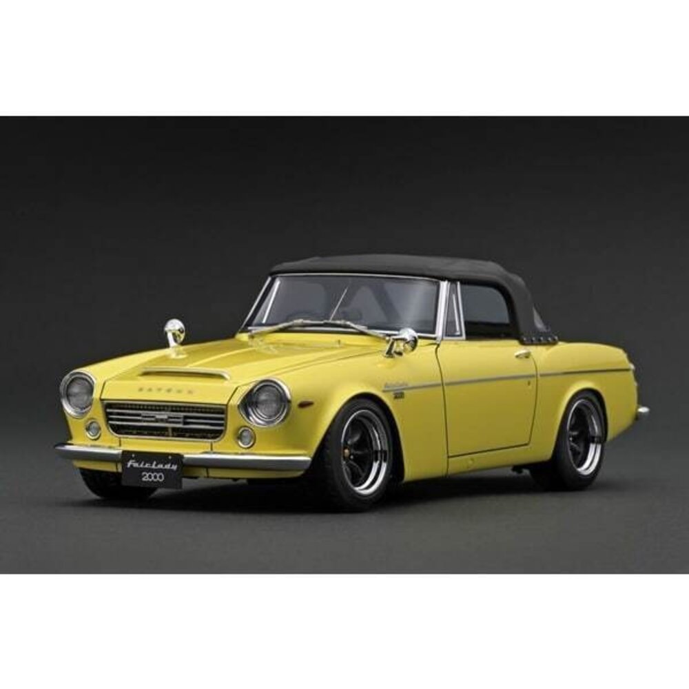 Nissan Datsun Fairlady 2000 (SR311) + U20 Engine - 1:18 - Ignition Model Nissan Datsun Fairlady 2000 (SR311) + U20 Engine - 1:18 - Ignition Model