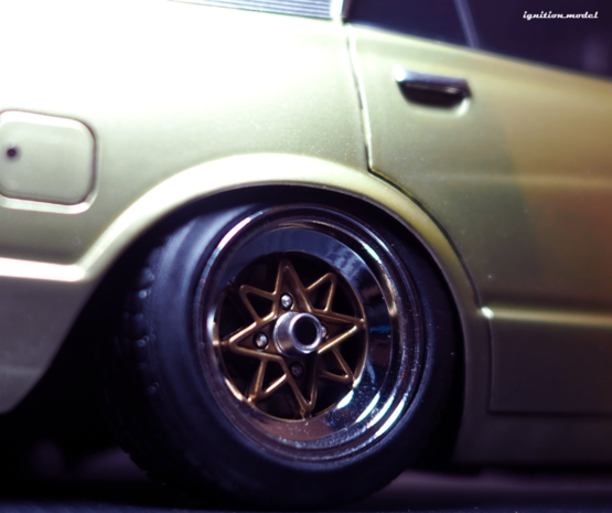 Toyota Toyota Mark II Sedan Grande (MX41) - 1:18 - Ignition Model