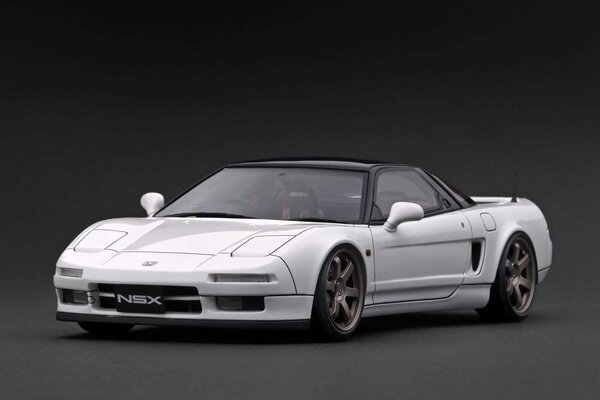 Honda Honda NSX (NA1) 17-Inch TE37 Wheels - 1:18 - Ignition Model Honda Honda NSX (NA1) 17-Inch TE37 Wheels - 1:18 - Ignition Model
