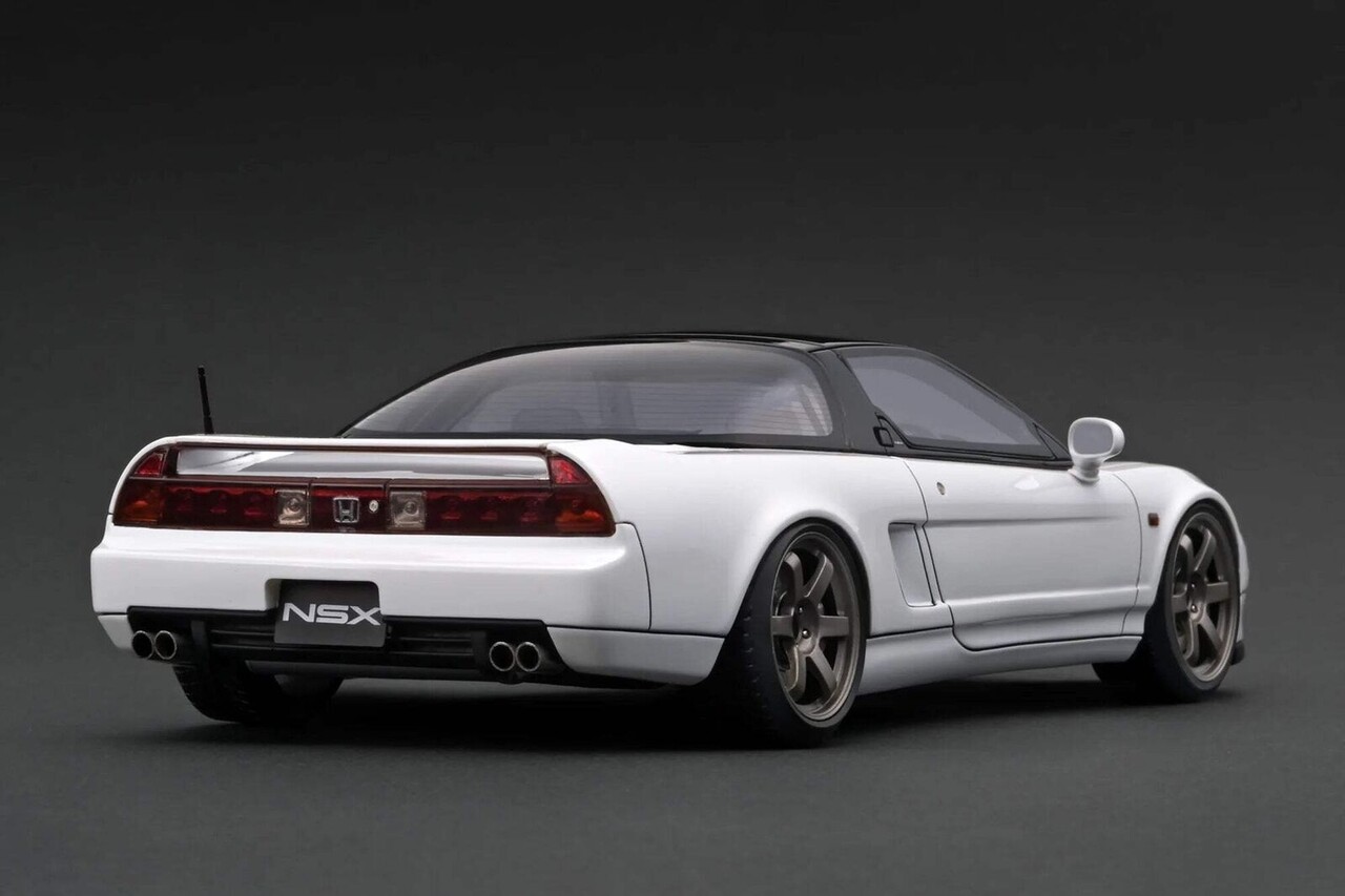 Honda Honda NSX (NA1) 17-Inch TE37 Wheels - 1:18 - Ignition Model Honda Honda NSX (NA1) 17-Inch TE37 Wheels - 1:18 - Ignition Model