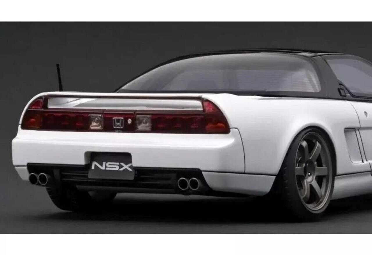 Honda Honda NSX (NA1) 17-Inch TE37 Wheels - 1:18 - Ignition Model Honda Honda NSX (NA1) 17-Inch TE37 Wheels - 1:18 - Ignition Model