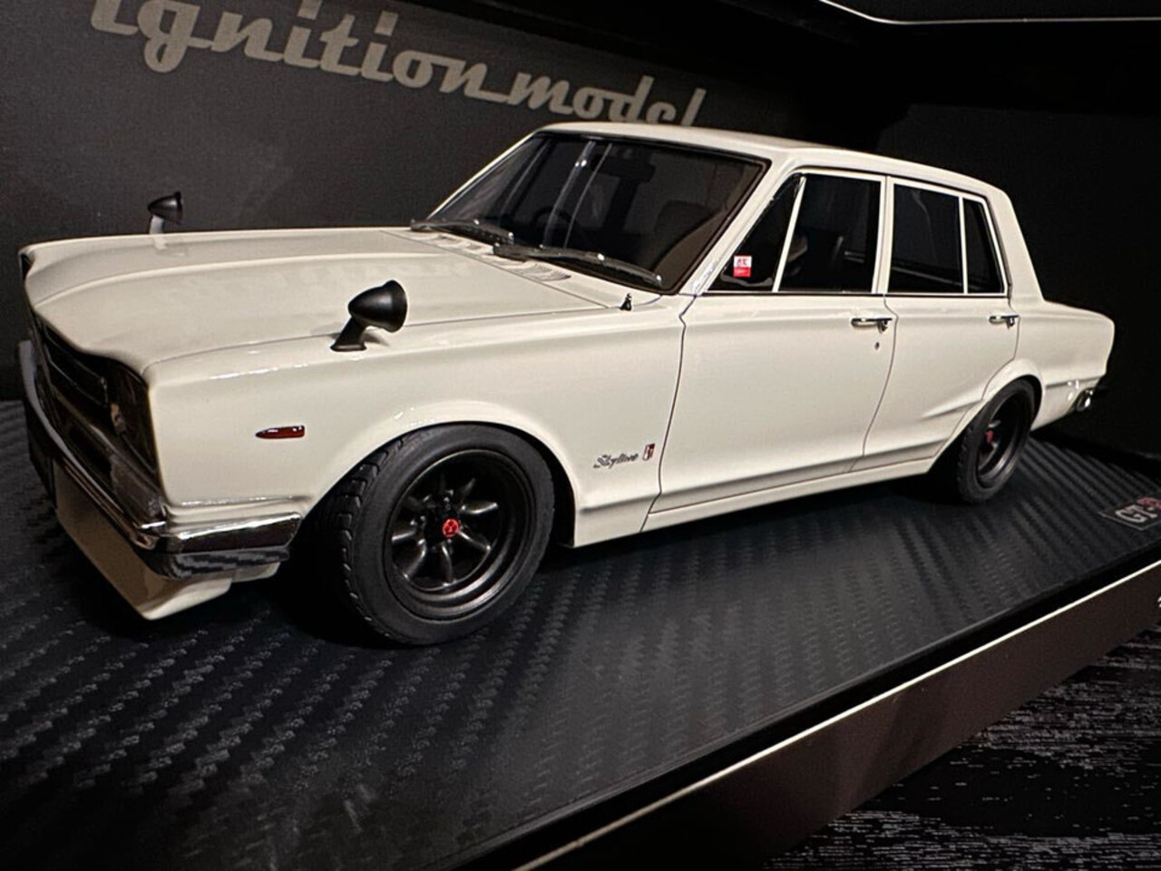 Nissan Nissan Skyline 2000 GT-R (PGC10) - 1:18 - Ignition Model Nissan Nissan Skyline 2000 GT-R (PGC10) - 1:18 - Ignition Model