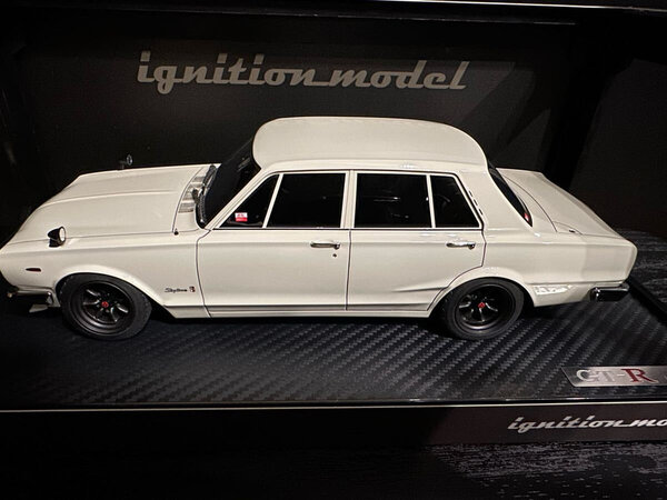 Nissan Nissan Skyline 2000 GT-R (PGC10) - 1:18 - Ignition Model Nissan Nissan Skyline 2000 GT-R (PGC10) - 1:18 - Ignition Model