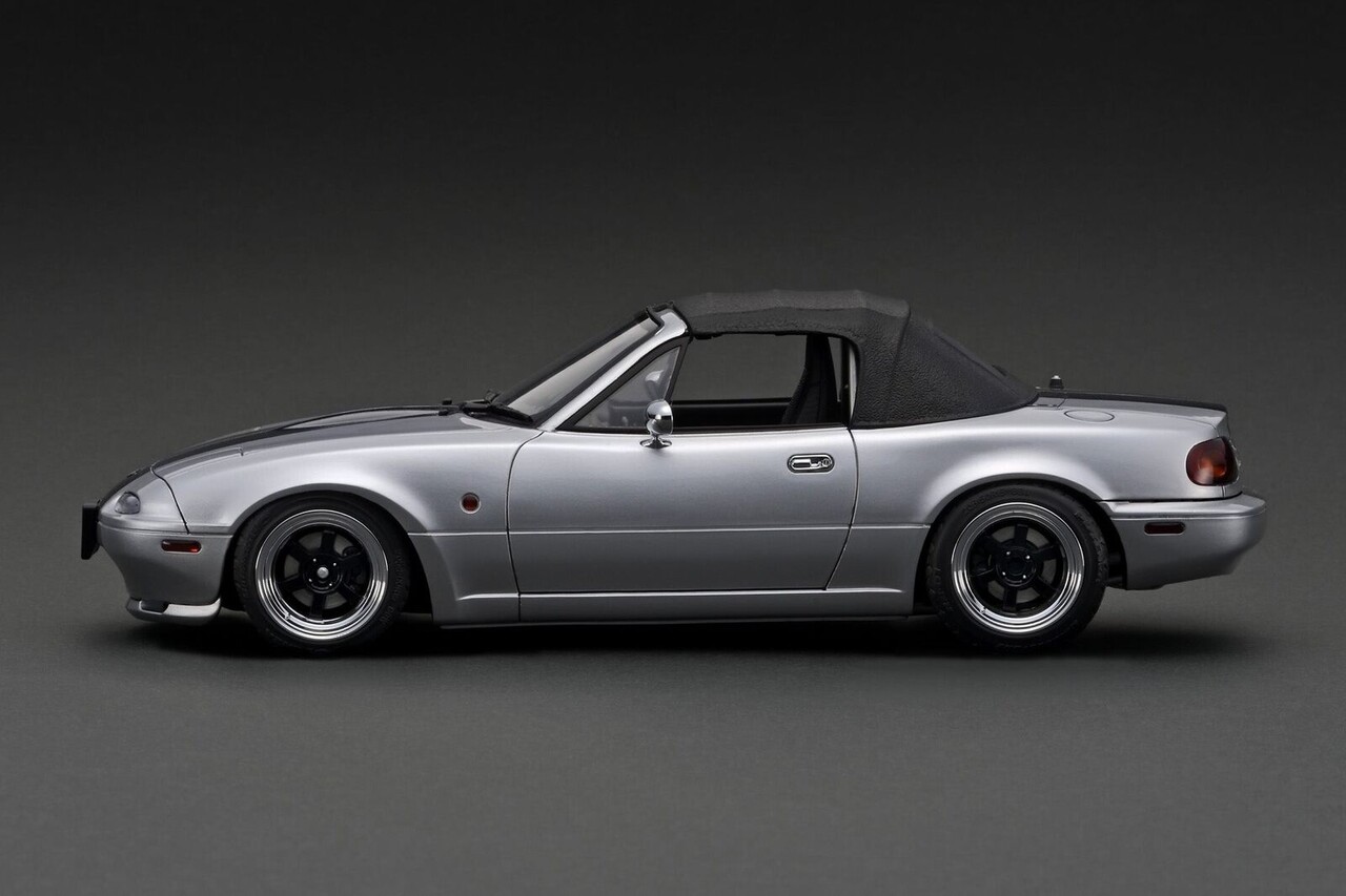 Eunos Eunos Roadster (NA) + B6-ZE Engine - 1:18 - Ignition Model