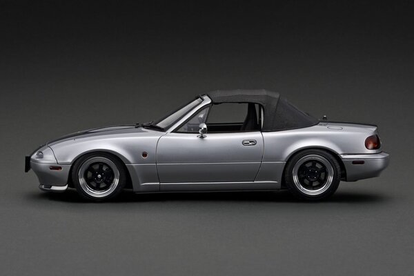 Eunos Eunos Roadster (NA) + B6-ZE Engine - 1:18 - Ignition Model