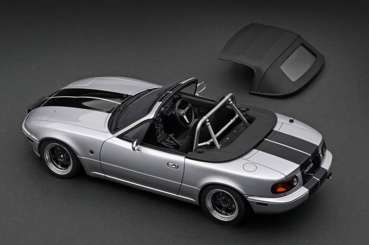 Eunos Eunos Roadster (NA) + B6-ZE Engine - 1:18 - Ignition Model