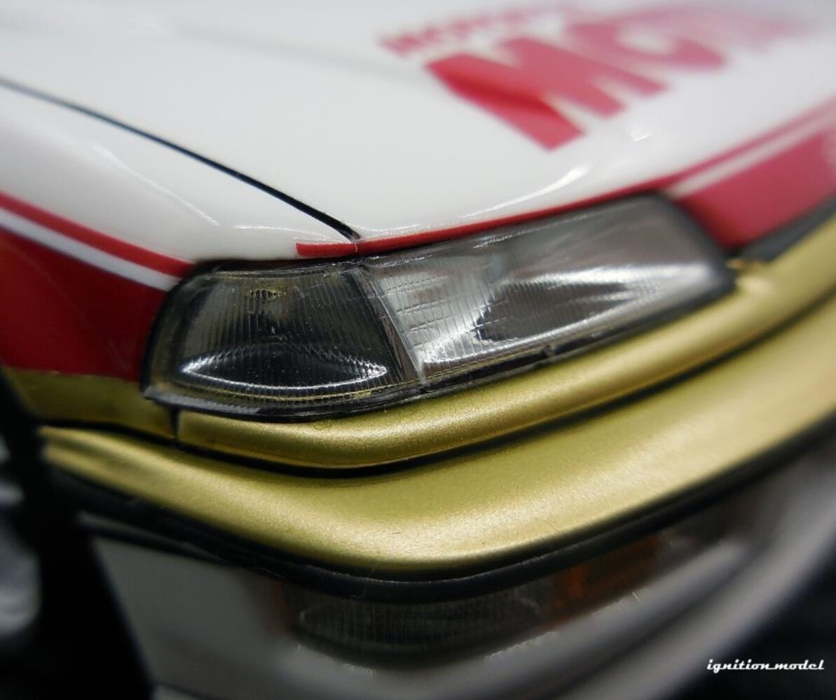 Honda Honda Civic (EF9) Type SiR - 1:18 - Ignition Model