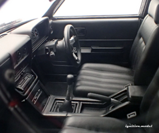 Honda Honda Civic (EF9) Type SiR - 1:18 - Ignition Model