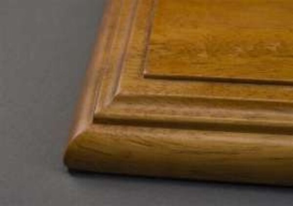 Atlantic Aichi Deluxe Acrylic Display Case + Lime Wood Base Narrow Edge - 1:43 - Atlantic