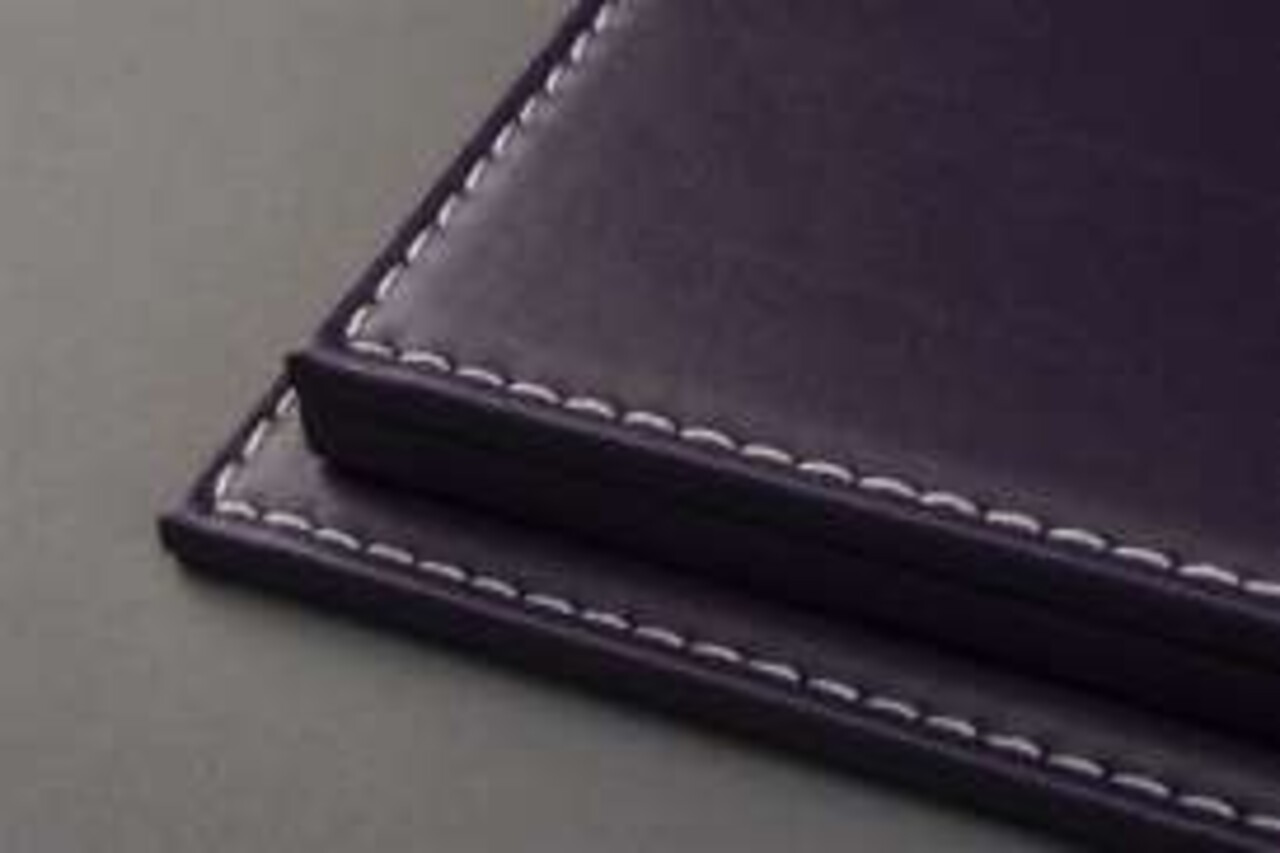 Atlantic Molsheim Deluxe Display Case + Purple Leather Base - 1:12 - Atlantic Atlantic Molsheim Deluxe Display Case + Purple Leather Base - 1:12 - Atlantic