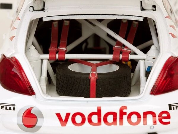 Peugeot Peugeot 207 S2000 #7 Rally de Portugal 2008 - 1:18 - Sun Star Peugeot Peugeot 207 S2000 #7 Rally de Portugal 2008 - 1:18 - Sun Star