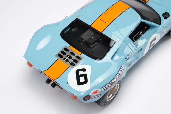 Ford Ford GT40 #6 Winner 24H Le Mans 1969 - 1:18 - Amalgam Ford Ford GT40 #6 Winner 24H Le Mans 1969 - 1:18 - Amalgam
