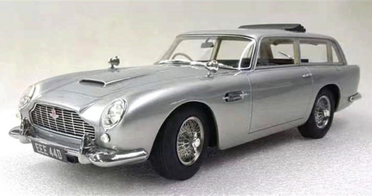 Aston Martin Aston Martin DB5 Shooting Brake By Harold Radford 1964 - 1:18 - Cult Scale Models