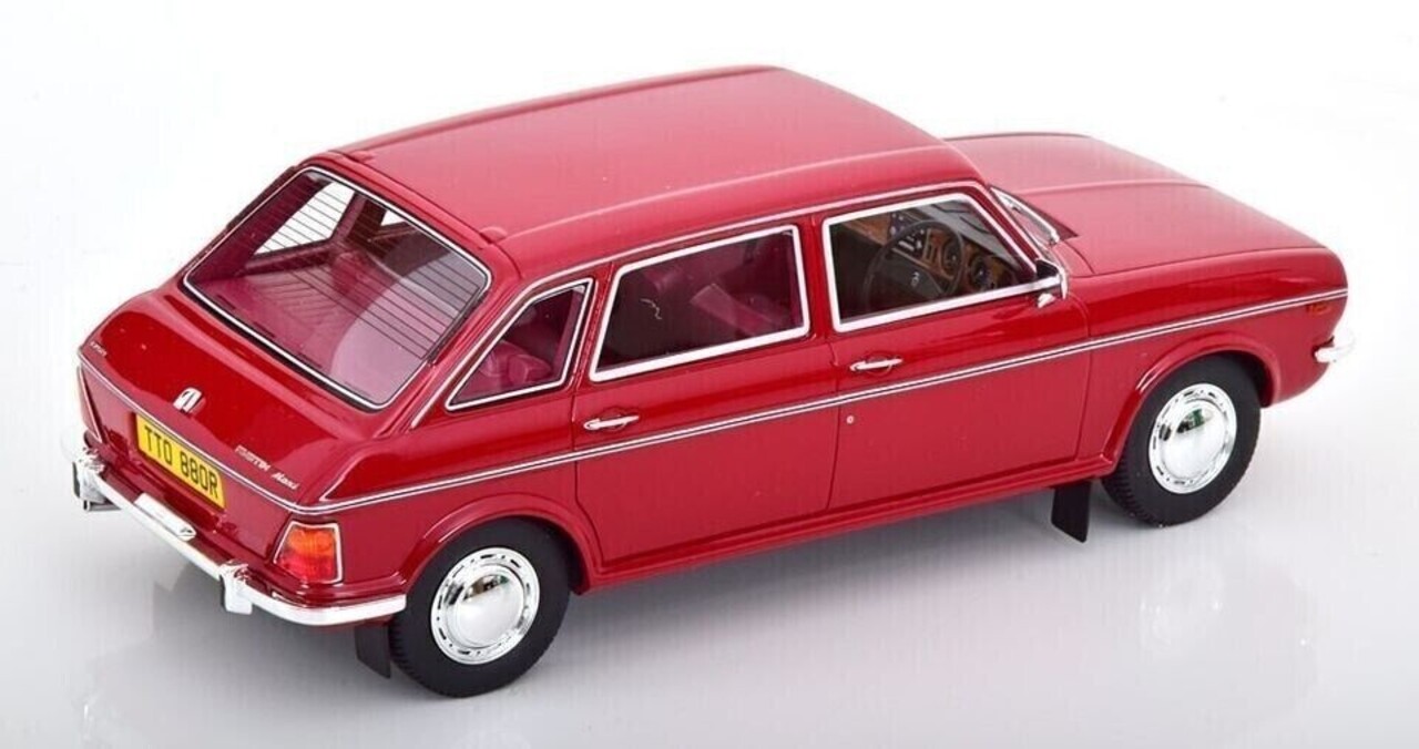 Austin Austin Maxi 1750 1971 - 1:18 - Cult Scale Models Austin Austin Maxi 1750 1971 - 1:18 - Cult Scale Models