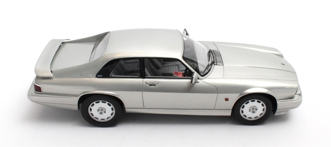 Jaguar Jaguar XJR-S 1993 - 1:18 - Cult Scale Models Jaguar Jaguar XJR-S 1993 - 1:18 - Cult Scale Models