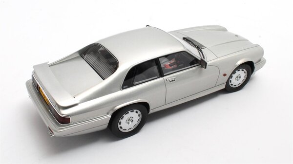 Jaguar Jaguar XJR-S 1993 - 1:18 - Cult Scale Models Jaguar Jaguar XJR-S 1993 - 1:18 - Cult Scale Models