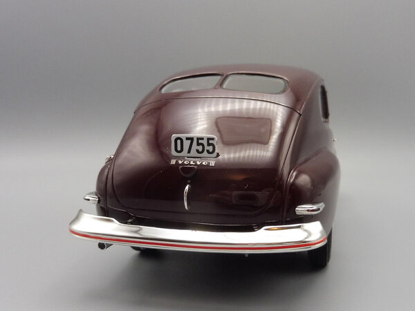 Volvo Volvo PV444 1947 - 1:18 - Cult Scale Models Volvo Volvo PV444 1947 - 1:18 - Cult Scale Models
