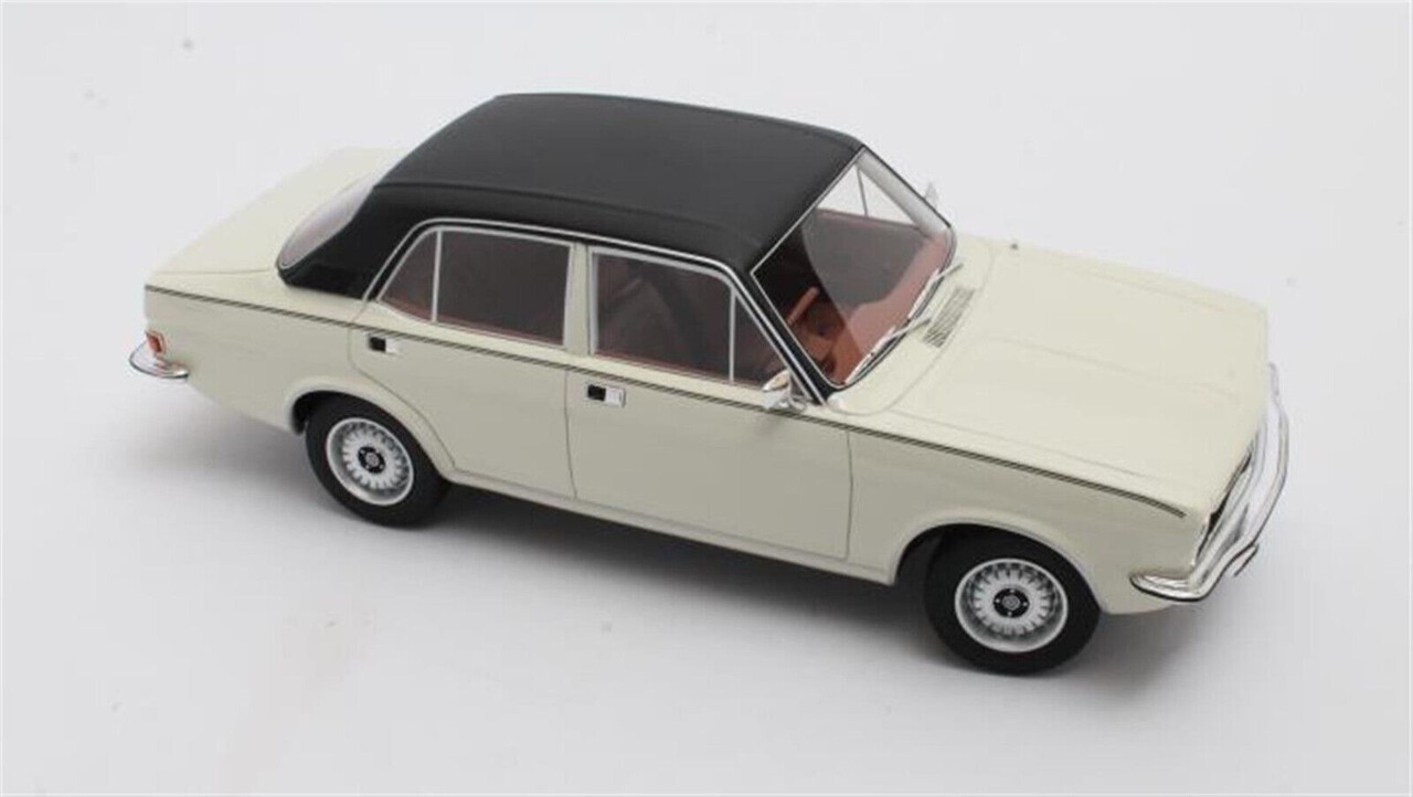Morris Morris Marina Saloon 1976 - 1:18 - Cult Scale Models Morris Morris Marina Saloon 1976 - 1:18 - Cult Scale Models
