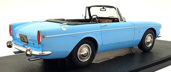 Sunbeam Sunbeam Tiger 260 MKI Cabriolet Open 1964 - 1:18 - Cult Scale Models Sunbeam Sunbeam Tiger 260 MKI Cabriolet Open 1964 - 1:18 - Cult Scale Models