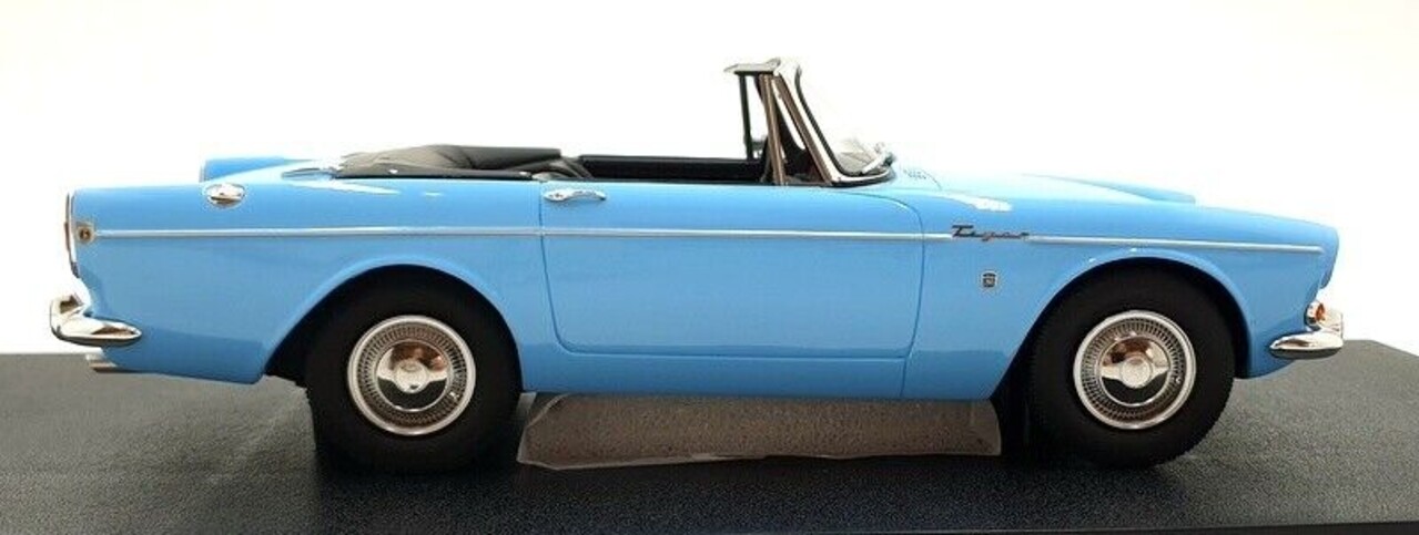Sunbeam Sunbeam Tiger 260 MKI Cabriolet Open 1964 - 1:18 - Cult Scale Models Sunbeam Sunbeam Tiger 260 MKI Cabriolet Open 1964 - 1:18 - Cult Scale Models