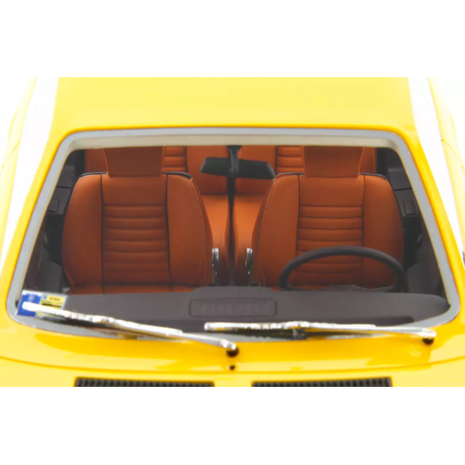 Lancia Lancia Beta Coupe 1973 - 1:18 - Laudoracing - Model Lancia Lancia Beta Coupe 1973 - 1:18 - Laudoracing - Model