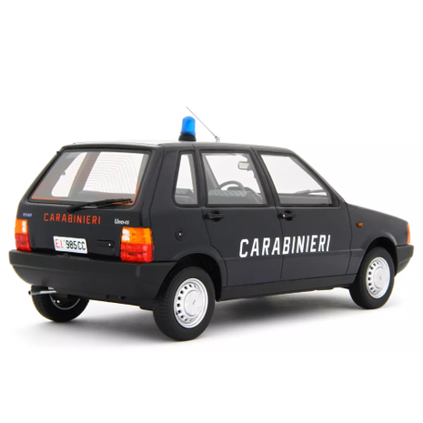 Fiat Fiat Uno 55S 1983 Carabinieri - 1:18 - Laudoracing - Model Fiat Fiat Uno 55S 1983 Carabinieri - 1:18 - Laudoracing - Model
