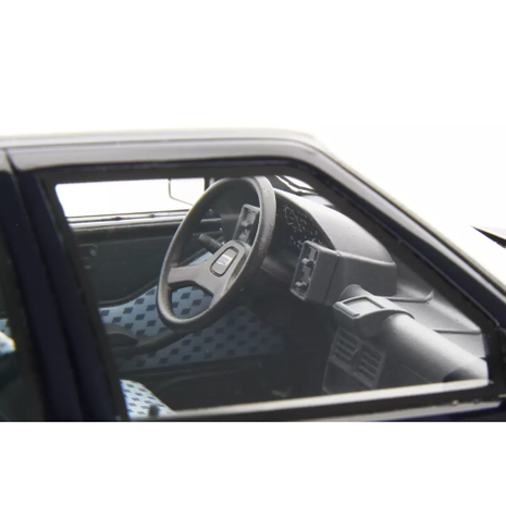 Fiat Fiat Uno 55S 1983 Carabinieri - 1:18 - Laudoracing - Model Fiat Fiat Uno 55S 1983 Carabinieri - 1:18 - Laudoracing - Model