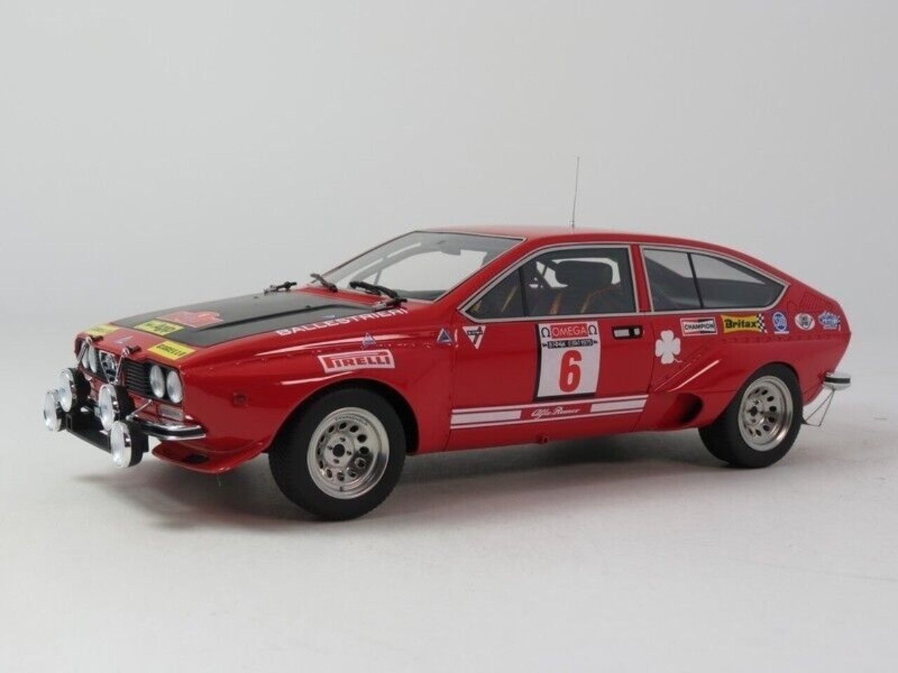 Alfa Romeo Alfa Romeo Alfetta GT Gr.2 #6 Winner Rally Island of Elba 1975 (Night Version)  - 1:18 - LS Collectibles