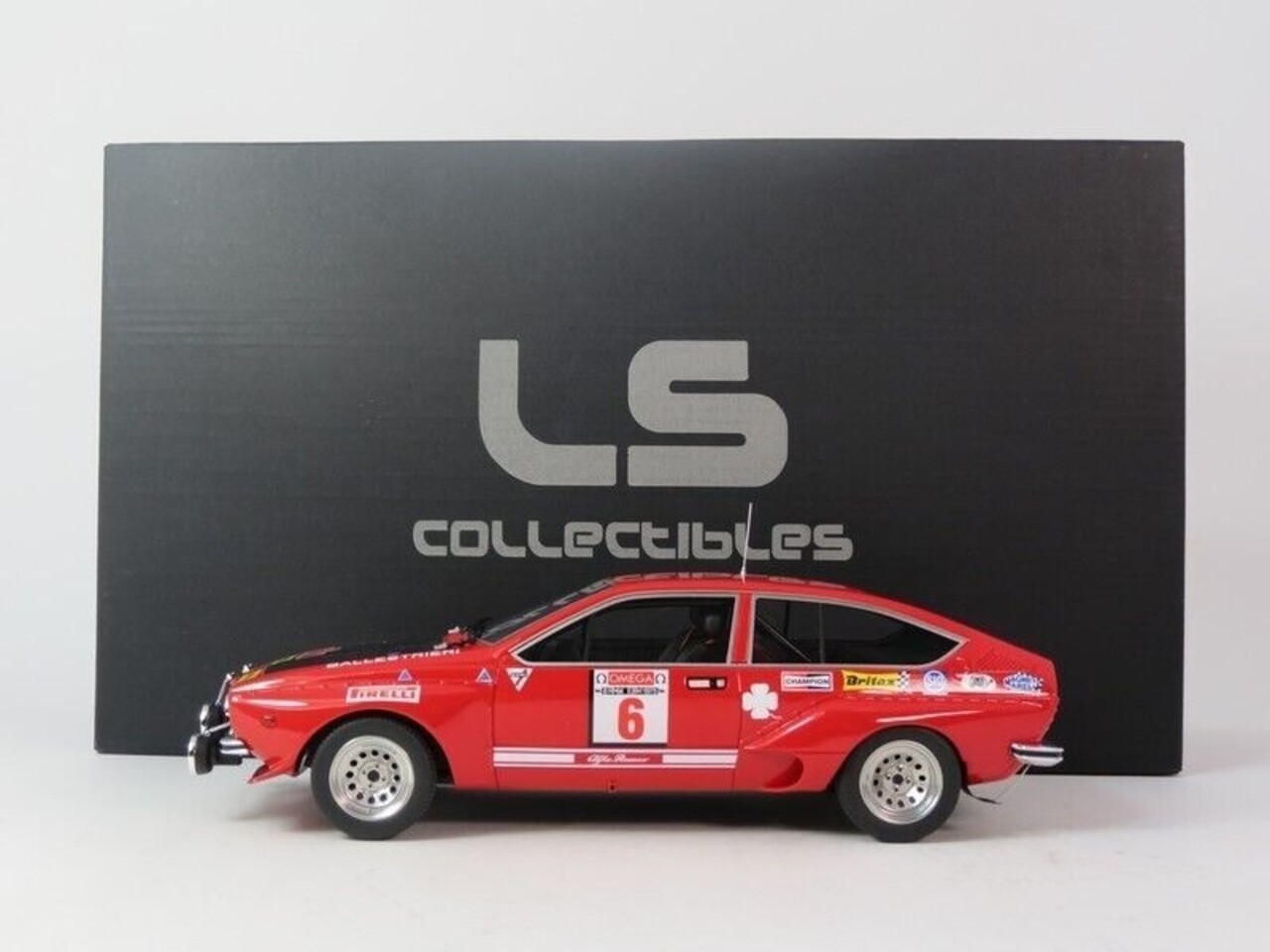 Alfa Romeo Alfa Romeo Alfetta GT Gr.2 #6 Winner Rally Island of Elba 1975 (Night Version)  - 1:18 - LS Collectibles