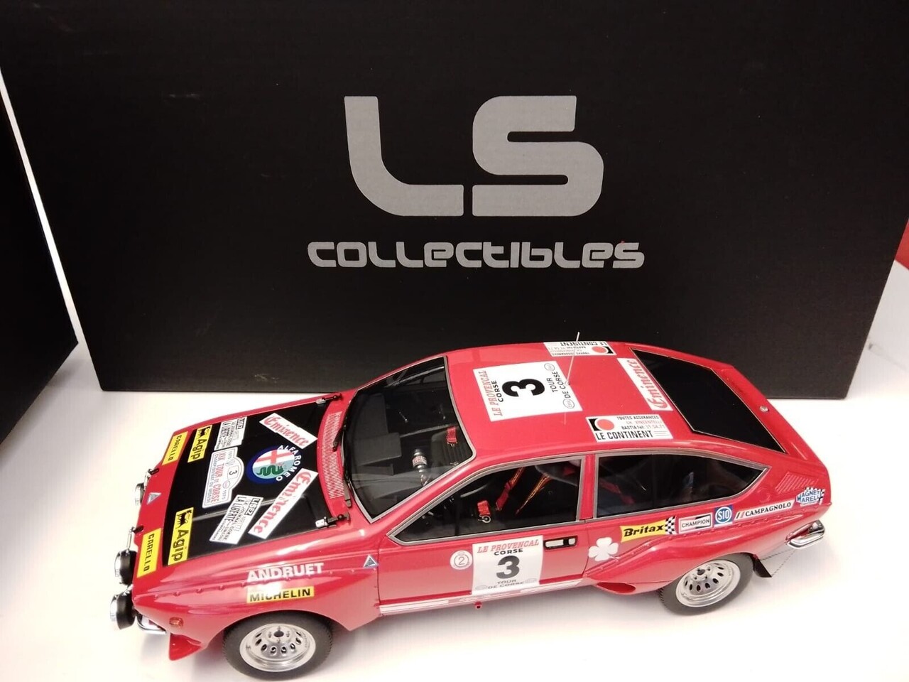 Alfa Romeo Alfa Romeo Alfetta GT Gr.2 #3 3rd Rally Tour de Corse 1975 (Night Version) - 1:18 - LS Collectibles
