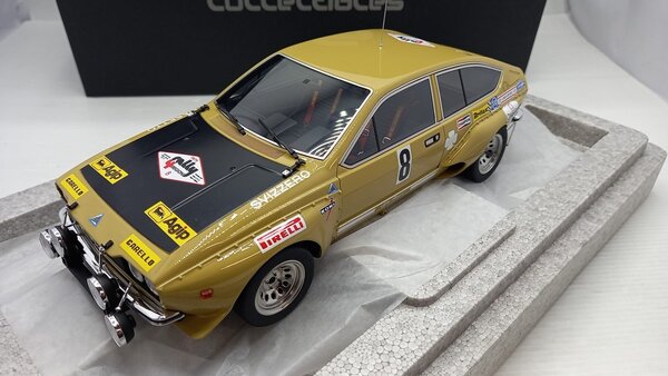 Alfa Romeo Alfa Romeo Alfetta GT Gr.2 #8 4th Rally Quattro Regioni 1975 (Night Version) - 1:18 - LS Collectibles