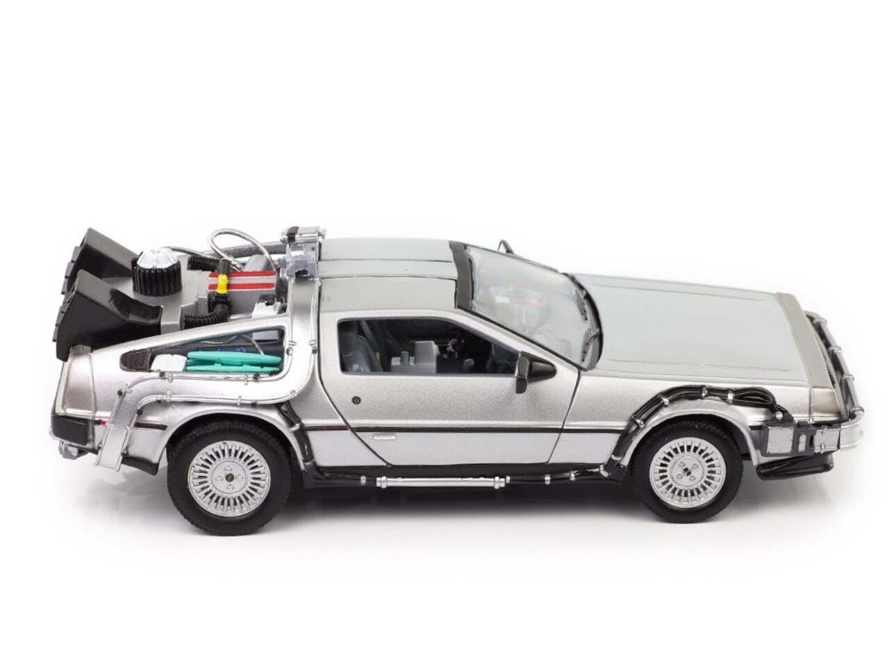 Movie Memorabilia DeLorean Time Machine Back To The Future II - 1:24 - Welly