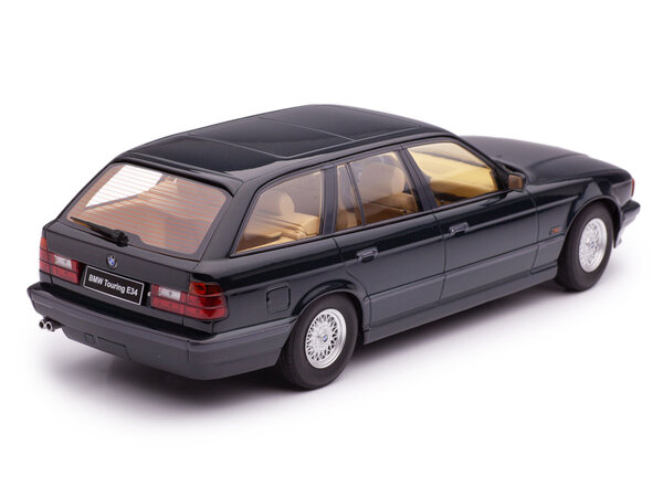 BMW BMW 5-Series Touring E34 1996 - 1:18 - Triple 9 Collection BMW BMW 5-Series Touring E34 1996 - 1:18 - Triple 9 Collection