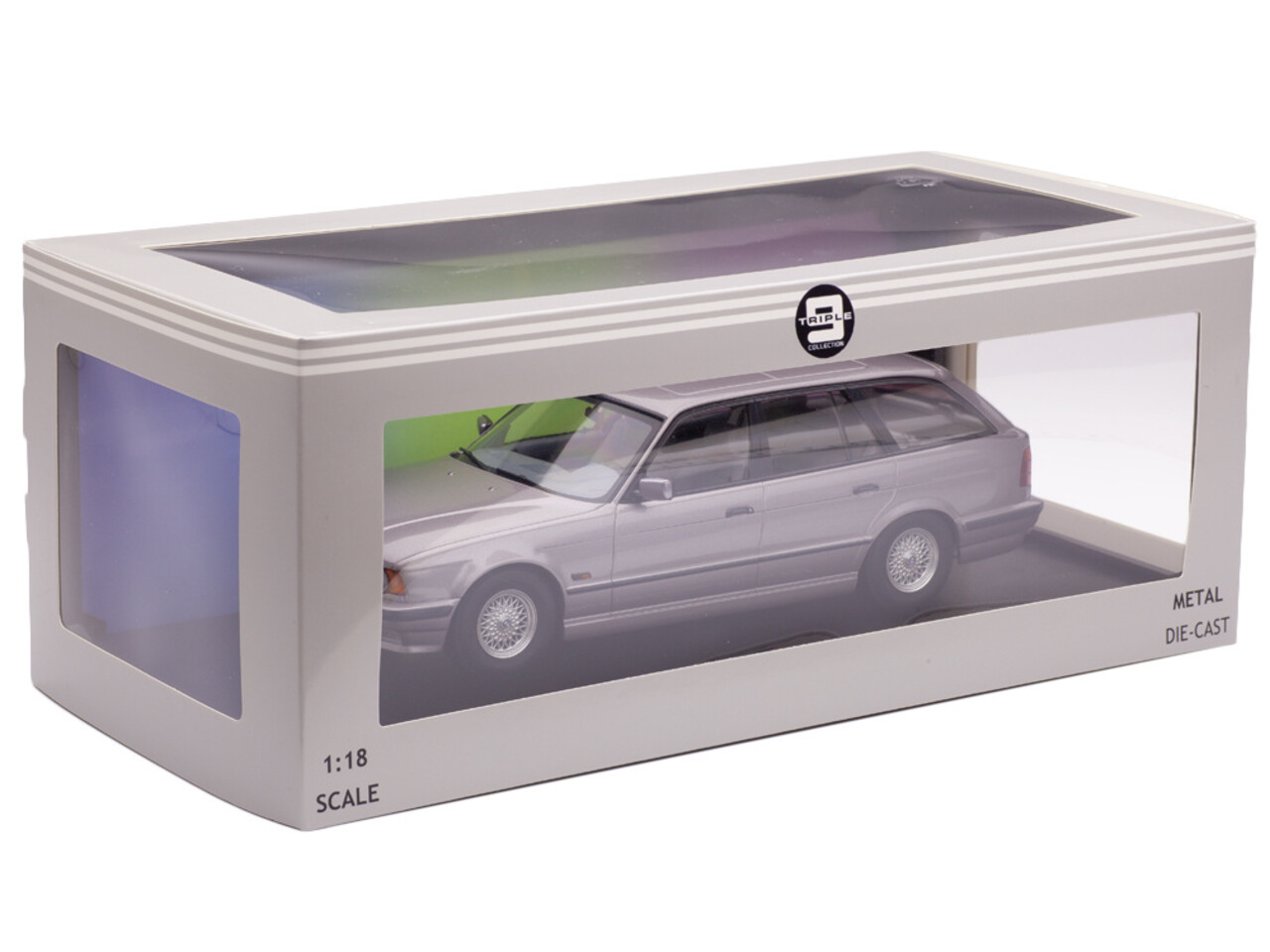 BMW BMW 5-Series Touring E34 1996 - 1:18 - Triple 9 Collection BMW BMW 5-Series Touring E34 1996 - 1:18 - Triple 9 Collection