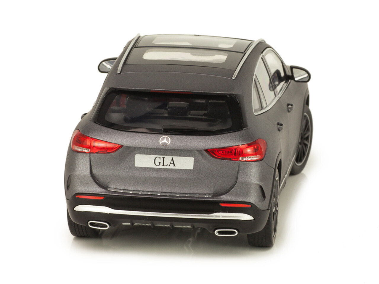 Mercedes-Benz Mercedes-Benz GLA - 1:18 - Z Models Mercedes-Benz Mercedes-Benz GLA - 1:18 - Z Models