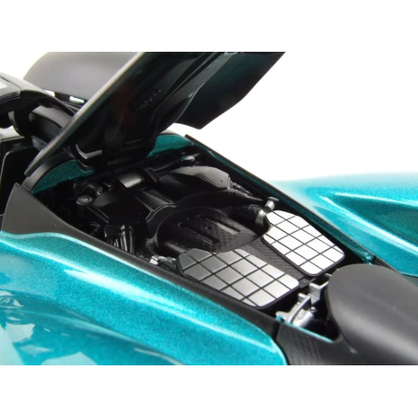 Aston Martin Aston Martin Valkyrie Special Edition 2022 - 1:18 - Maisto