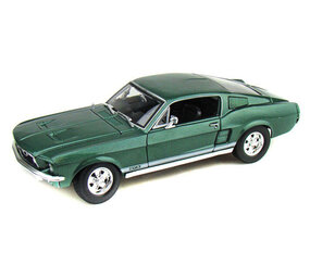 Ford Ford Mustang GTA Fastback 1967 - 1:18 - Maisto Ford Ford Mustang GTA Fastback 1967 - 1:18 - Maisto