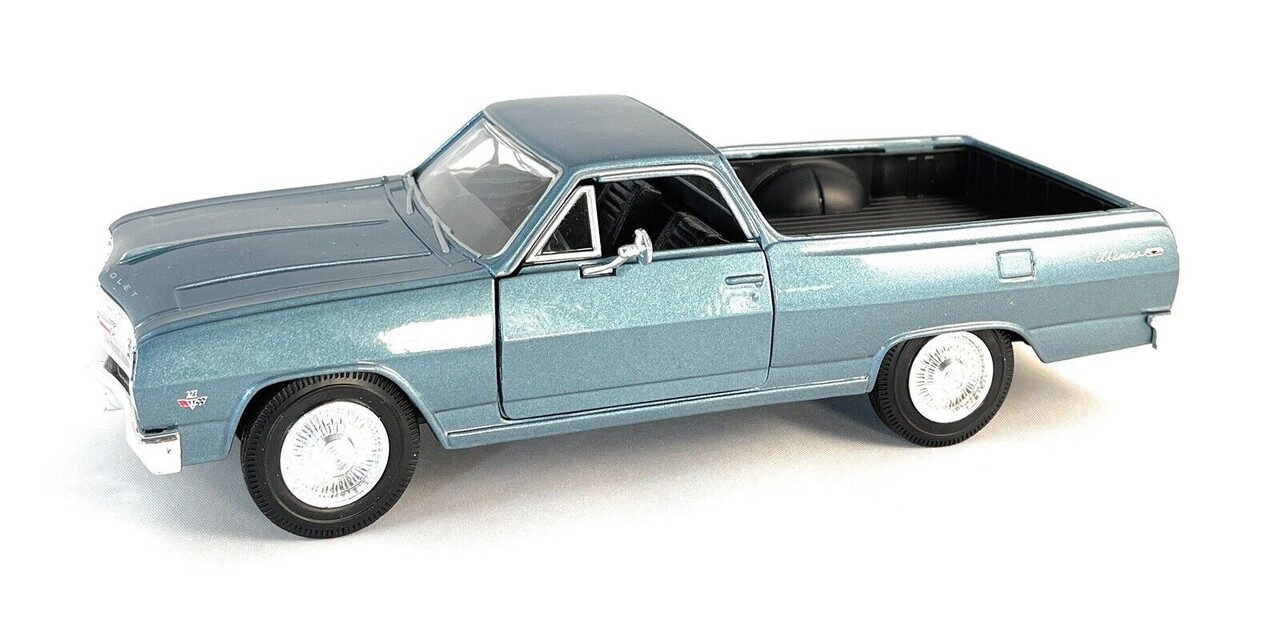 Chevrolet Chevrolet El Camino Pick Up Custom 1965 - 1:25 - Maisto