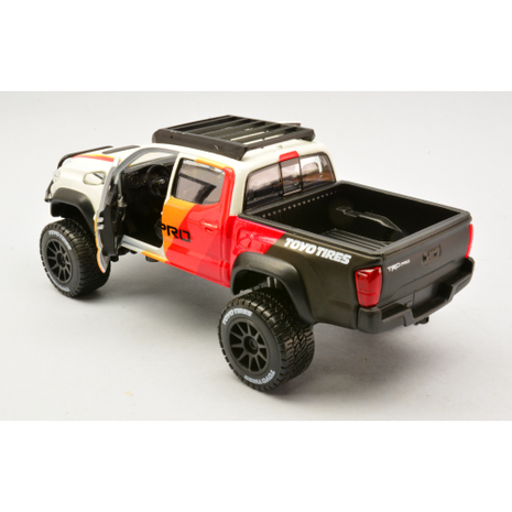 Toyota Toyota Tacoma 'TRD PRO' 2023 - 1:24 - Maisto Toyota Toyota Tacoma 'TRD PRO' 2023 - 1:24 - Maisto
