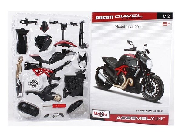 Ducati Ducati Diavel Carbon 2011 'Modelkit' - 1:12 - Maisto Ducati Ducati Diavel Carbon 2011 'Modelkit' - 1:12 - Maisto